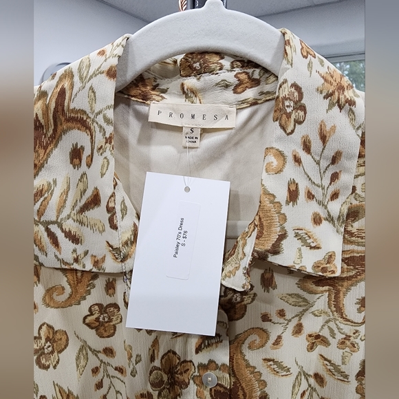 NWT Paisley 70's Dress - Picture 4 of 7